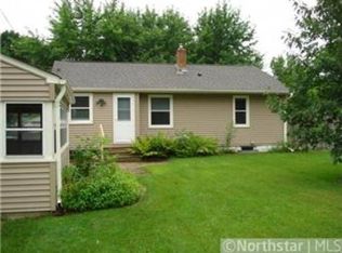 5918 Carlson St, Shoreview, MN 55126