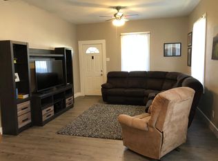 304 Laurel St, Highland, IL 62249