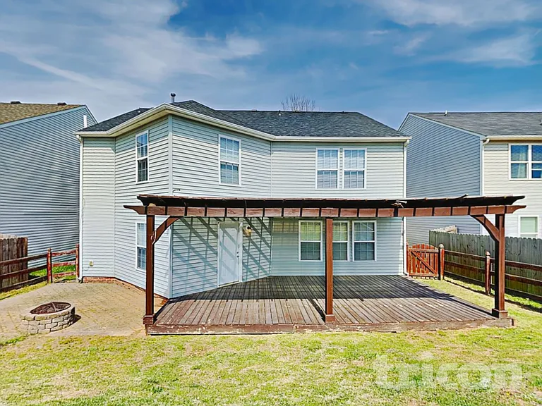 1024 Tradewinds Dr — Photo 18