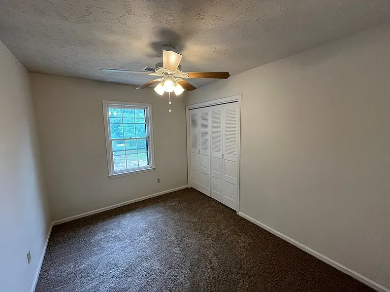 3911 Curry St — Photo 24