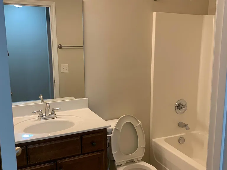 820 Melanie Ln — Photo 9