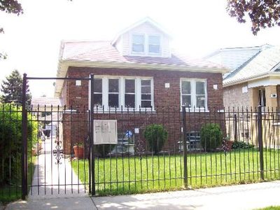 4911 W Parker Ave, Chicago, IL, 60639