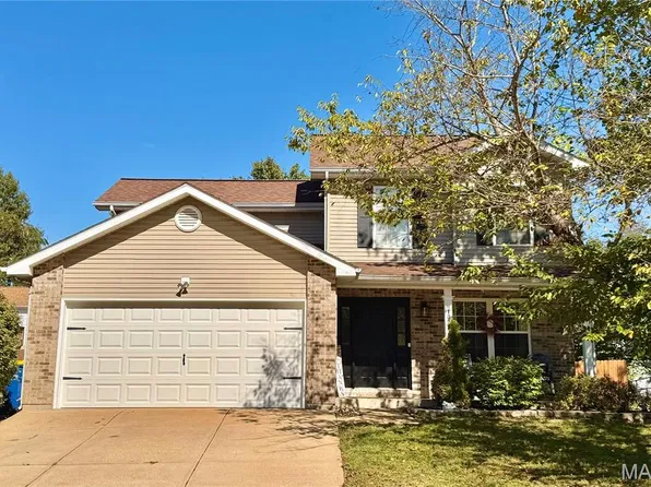 1028 Parc Central Dr, Festus, MO 63028
