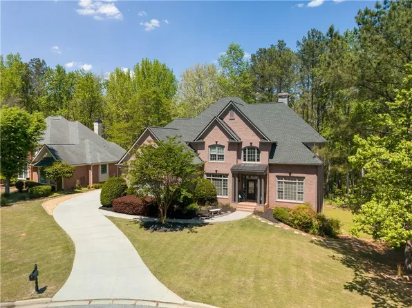 1029 Laurel Grove Ct, Suwanee, GA 30024