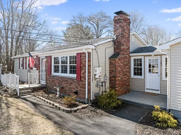 161 Gifford Rd, Westport, MA 02790