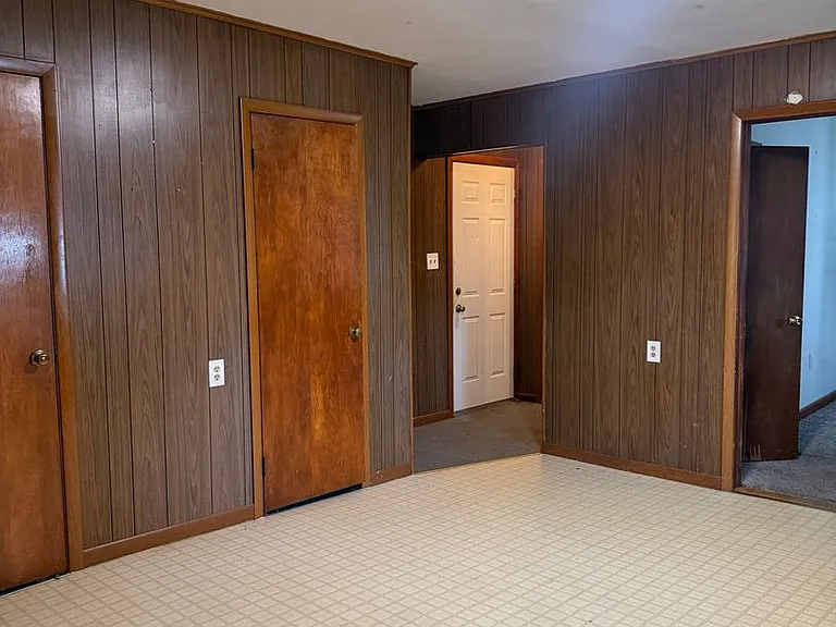 36 Soule St — Photo 3