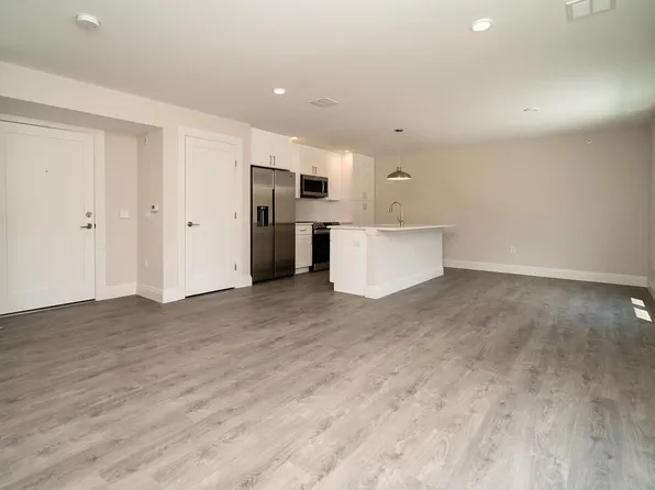 1209 26th Street image 13 of 28