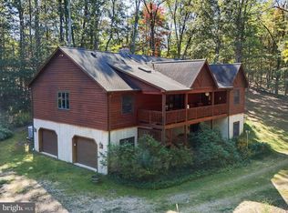 1580 Gaither Rd, Great Cacapon, WV 25422