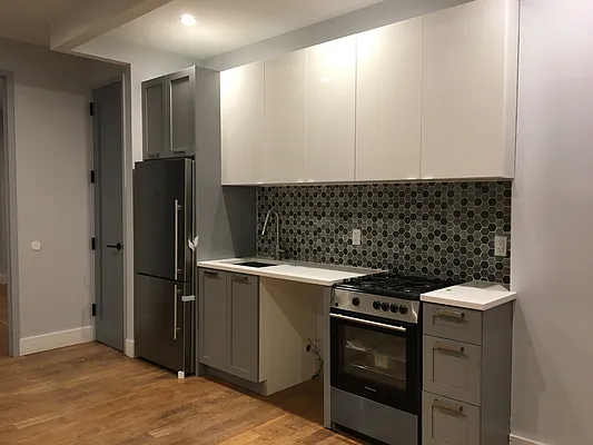 Rented by HCO NY | media 30