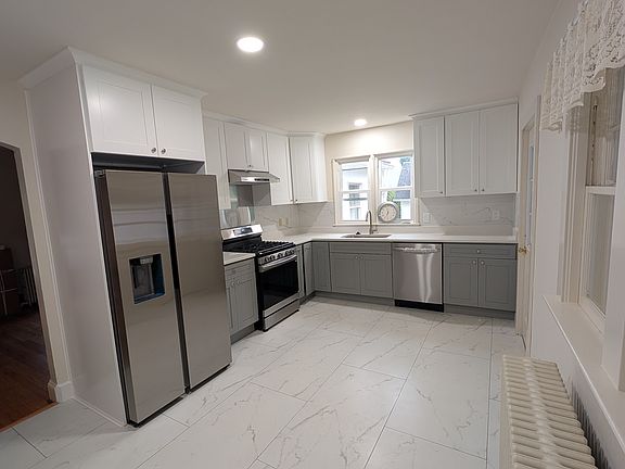 5th image of 52 Scott Ave #A