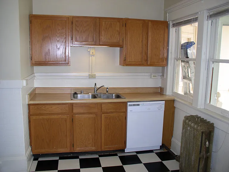 4 Boulder Crescent St #6 — Photo 7