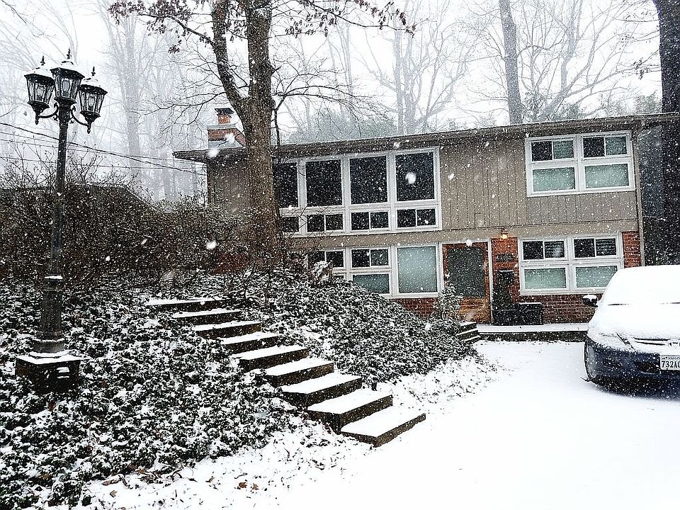 1st image of 3404 Executive Ave