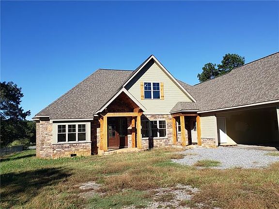 4th image of 1035 Catawba Greens Dr
