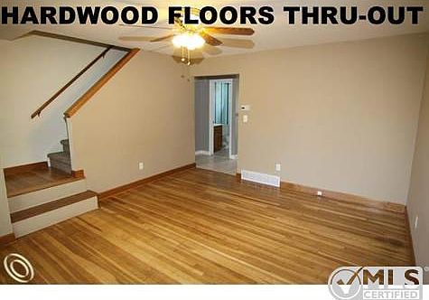 HARDWOOD FLOORS.jpg