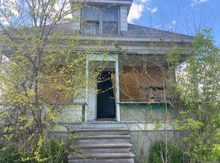 2021 McLean St, Hamtramck, MI 48212