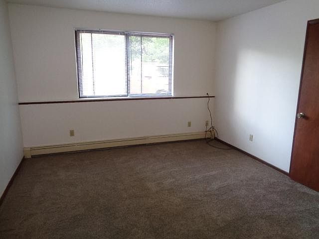 2nd image of 214 Walnut St