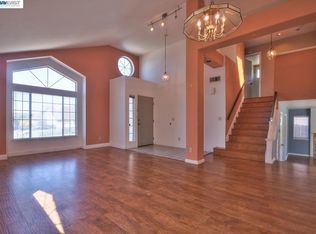 545 Bantry Rd, Pinole, CA 94564