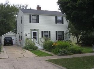 280 W 23rd St, Holland, MI 49423