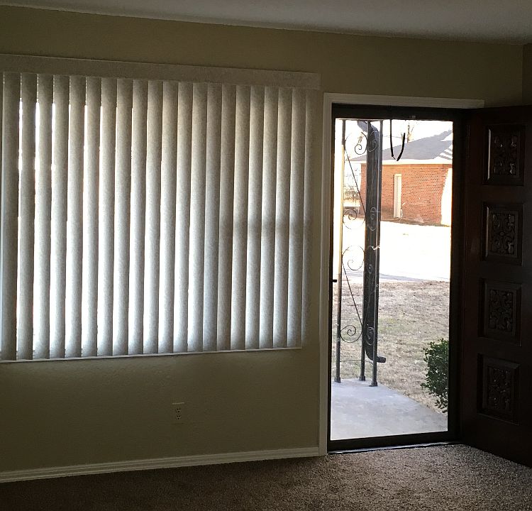 2nd image of 5201 N Willow Ave