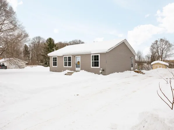 322 E North St, Buckley, MI 49620