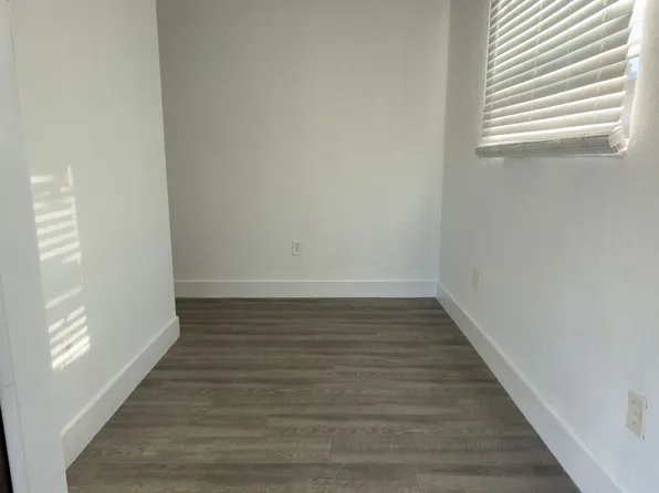 328 NW 97th St #328, Miami, FL 33150