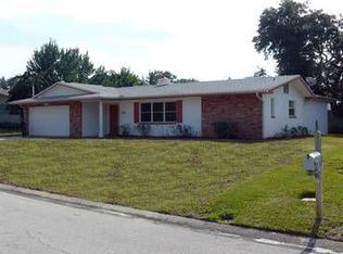 1261 Saint Andrews Dr, Dunedin, FL 34698