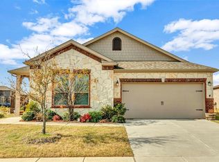 2701 Ranger Ln, Aubrey, TX 76227