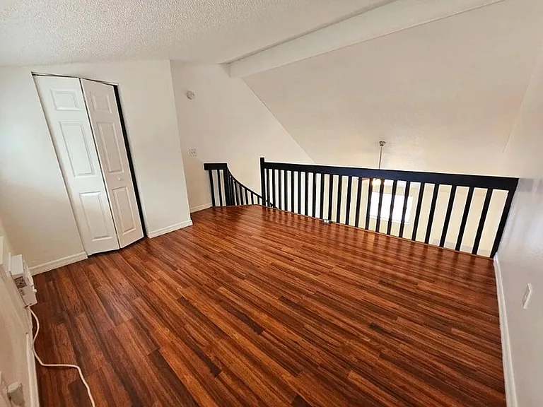 2154 Bradford St #226 — Photo 5