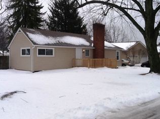 975 Wise St, Oxford, MI 48371