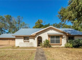 1103 Village Dr, College Station, TX 77840
