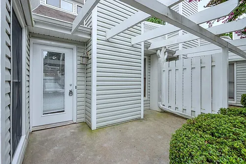 1627 Homestead Trl #1 Photo 1
