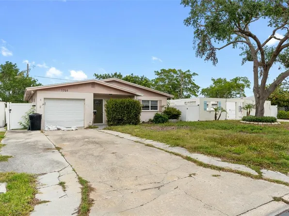 1759 Massachusetts Ave NE, Saint Petersburg, FL 33703