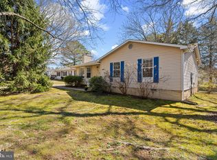 230 Cedar Ave, Colonial Beach, VA
