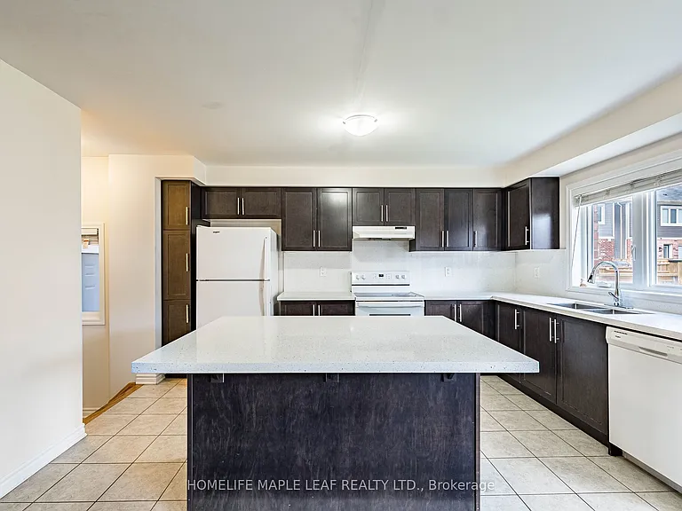 67 Benhurst Cres — Photo 18
