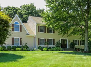 44 Westchester View Ln, White Plains, NY 10607