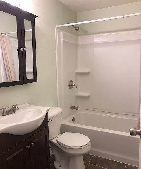 722 S Grand Dr — Photo 12