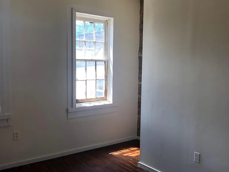 1739 Fleet St #TOP — Photo 9