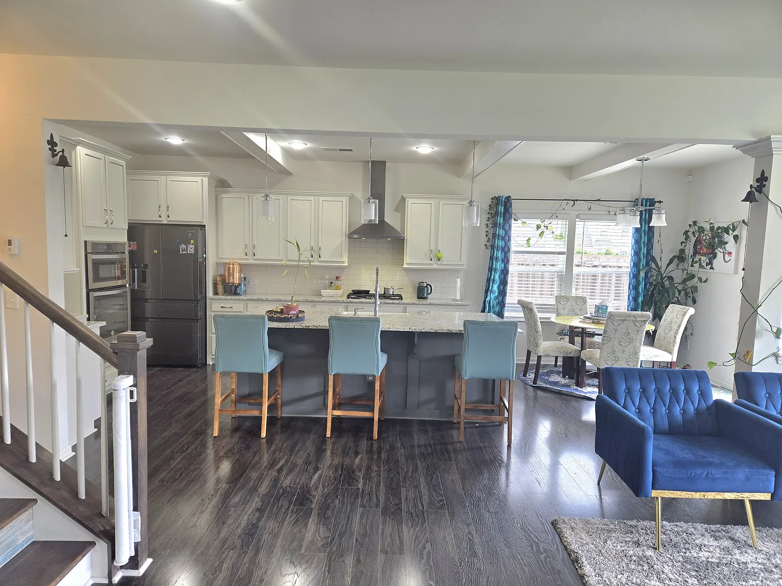 5 bed, 2950 sqft, $3,250 — Photo 4