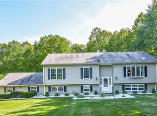292 Black Ash Rd, Oakdale, CT 06370
