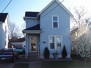 1st image of 141 Hoyt St