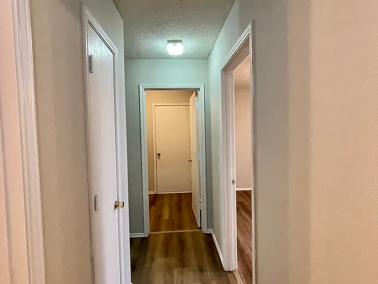 2321 Avalon Creek Way — Photo 18