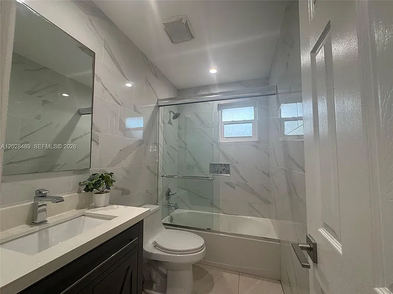 125 SE 4th Ave #2 — Photo 14