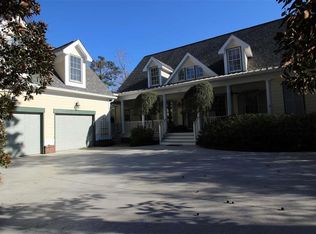 277 Old Augusta Dr, Pawleys Island, SC 29585