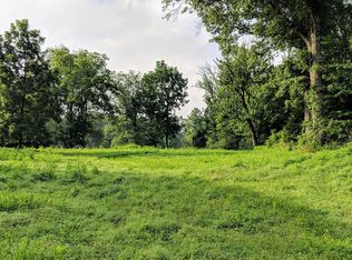 3159 Blackberry Hill Rd, Glenview, KY 40025