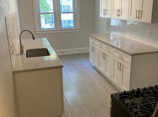 1908 E Greenwich Ave, Milwaukee, WI 53211