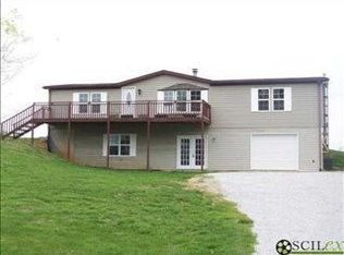 4070 W 300 S, Columbus, IN 47201