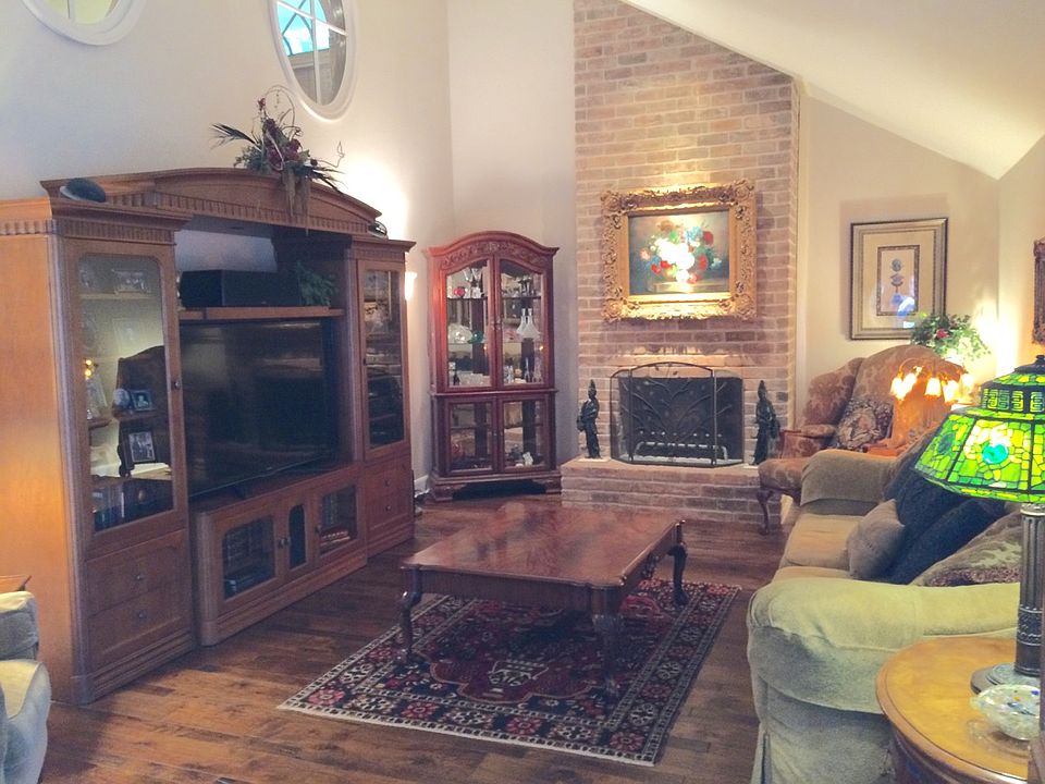 1st image of 11858 Briar Forest Dr