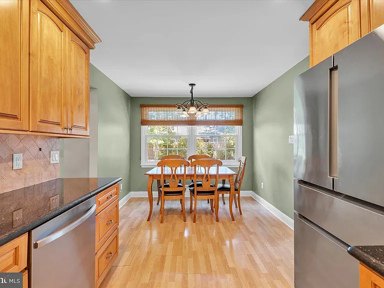 118 Fenwick Rd — Photo 9