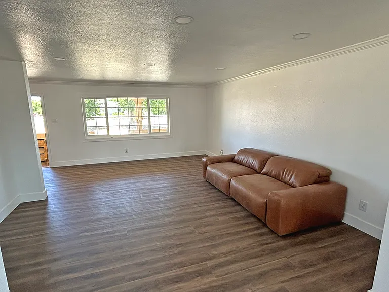 15150 Dakota Rd — Photo 4