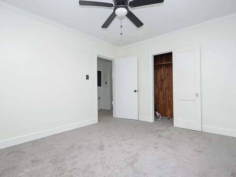 209 Calhoun St — Photo 13